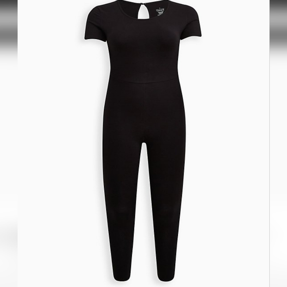NWT - FULL LENGTH SHORT SLEEVECAT SUIT